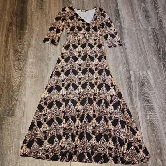 🍁 Maude tie waist Maxi Dress 🍁 - Picture 1 of 4